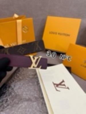 wholesale quality louis vuitton initiales lady belt model no. 832